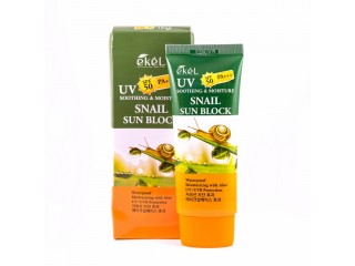 EKEL Солнцезащитный крем с муцином улитки UV Soothing & Moisture Snail Sun Block SPF 50 PA+++